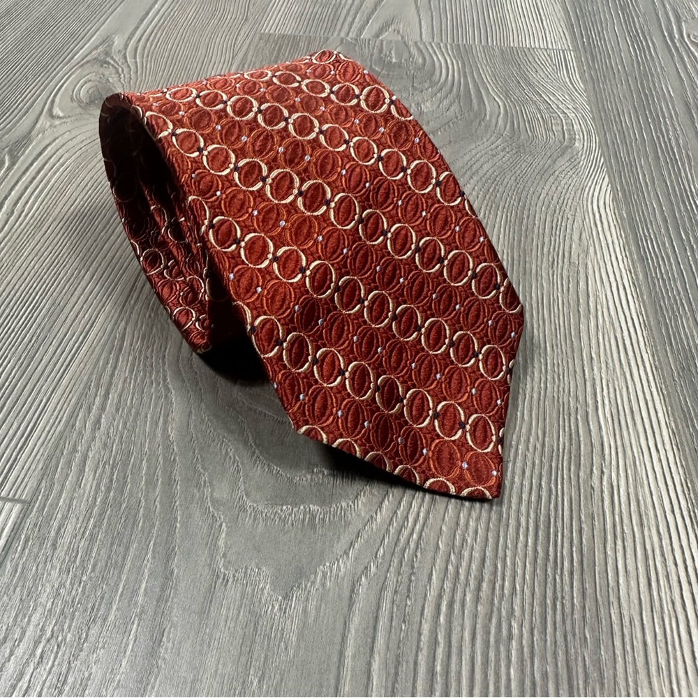 Jos. A. Bank Rust Orange Silk Tie Italy Made Yellow Geometric Circle Pattern 59”